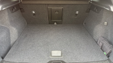 Volvo Xc40 2.0 B4P R DESIGN Pro 5dr Auto [7 speed] Petrol Estate